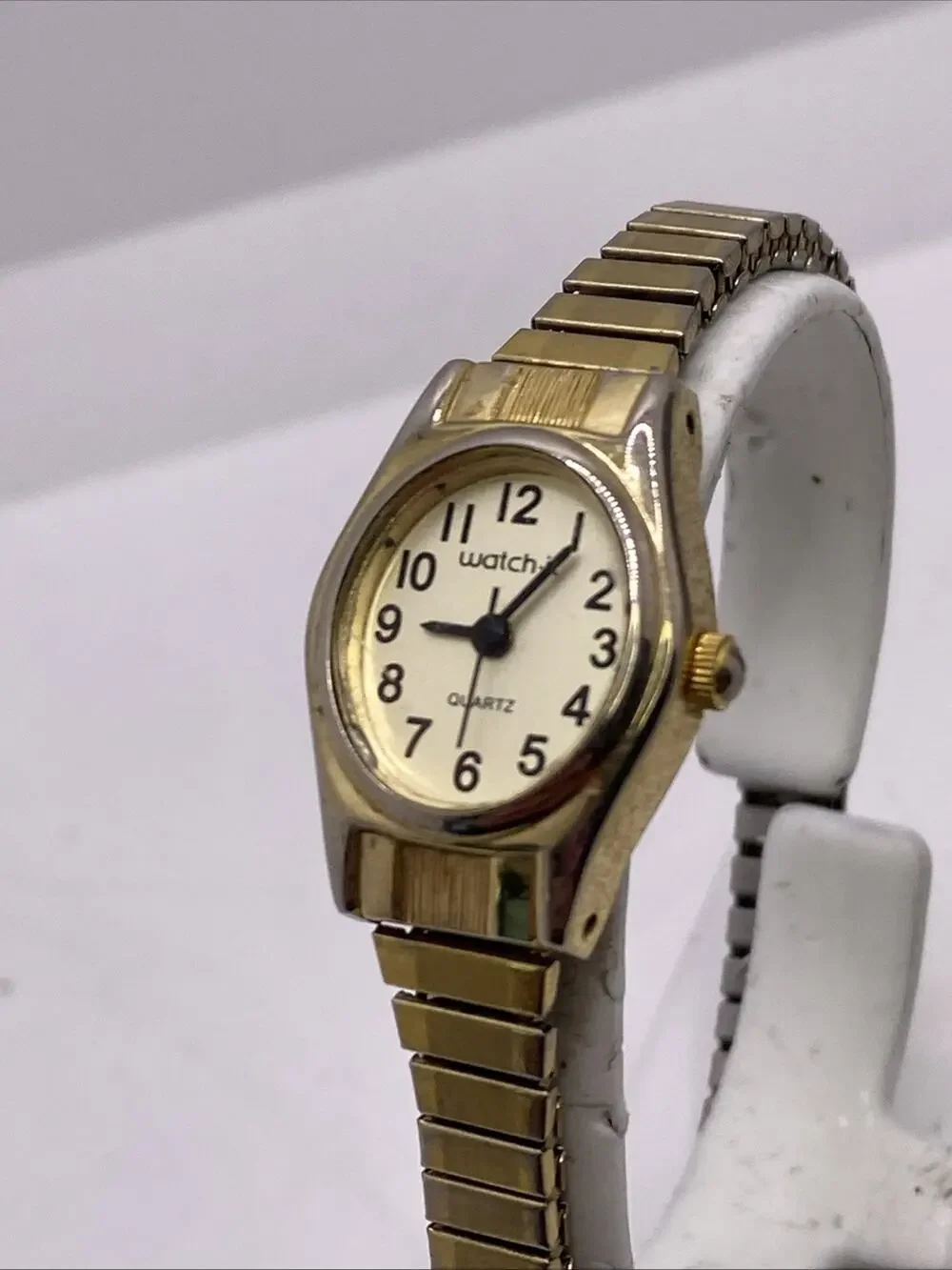 Vintage Watch It Stretch Gold Tone Watch New Battery